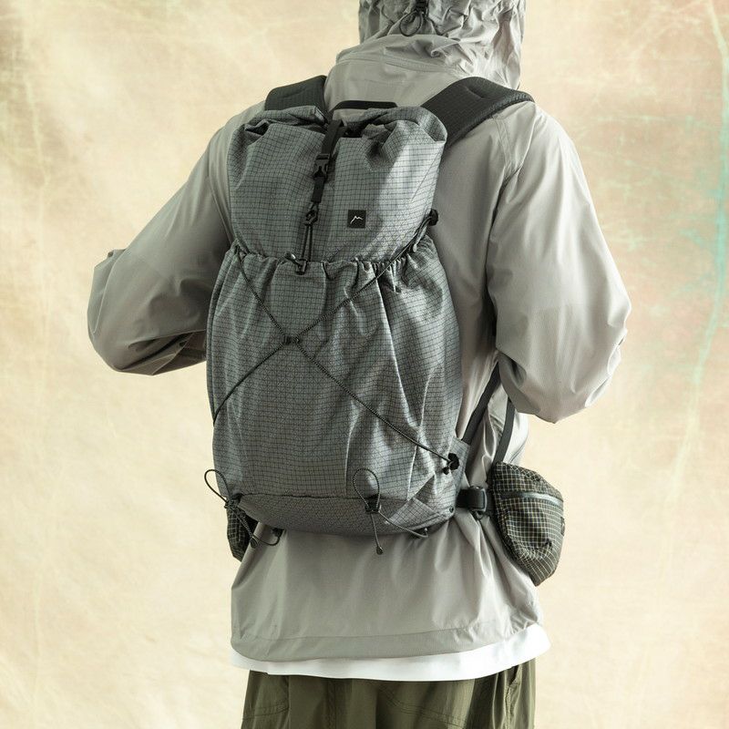 CAYL Gaya Roll Top Grid Solid ブラック Gaya Roll Top Grid Solid（日帰り登山にちょうどいい／18～22ℓ